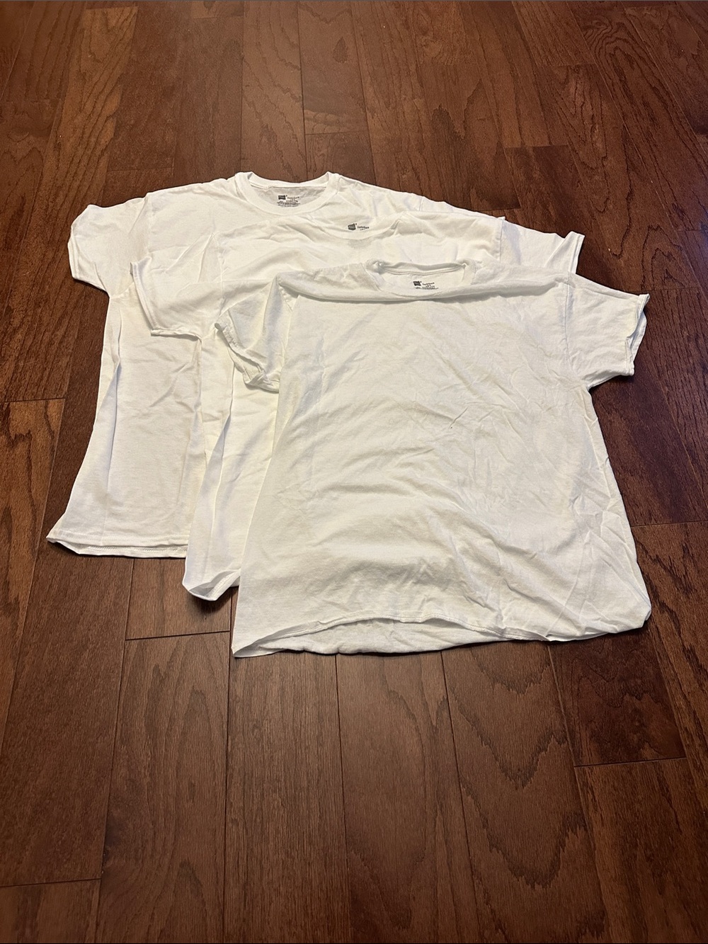 Hanes 3pk White Crew Neck T-Shirt